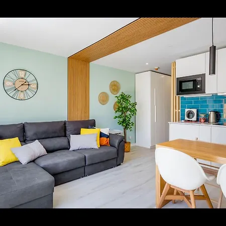 Apartment Ocean Oasis By Lovelystay